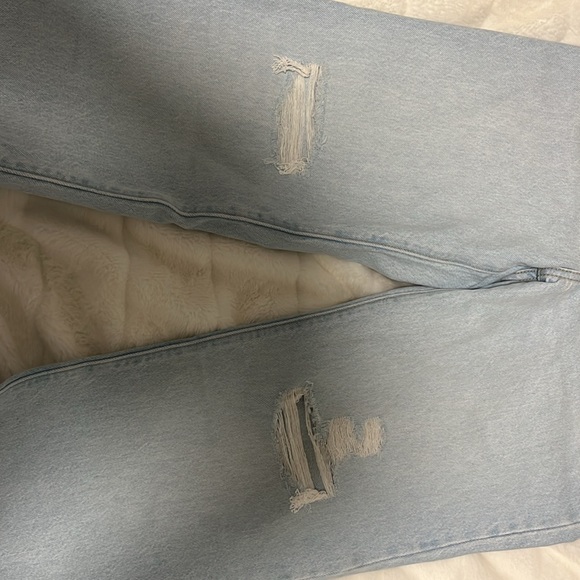Straight legged Levi’s jeans - Picture 2 of 5